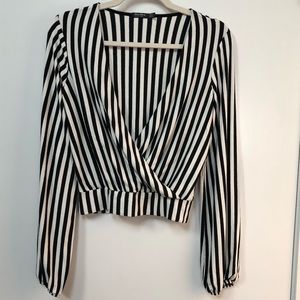 Bershka black and white striped cropped faux wrap top long balloon sleeve size S